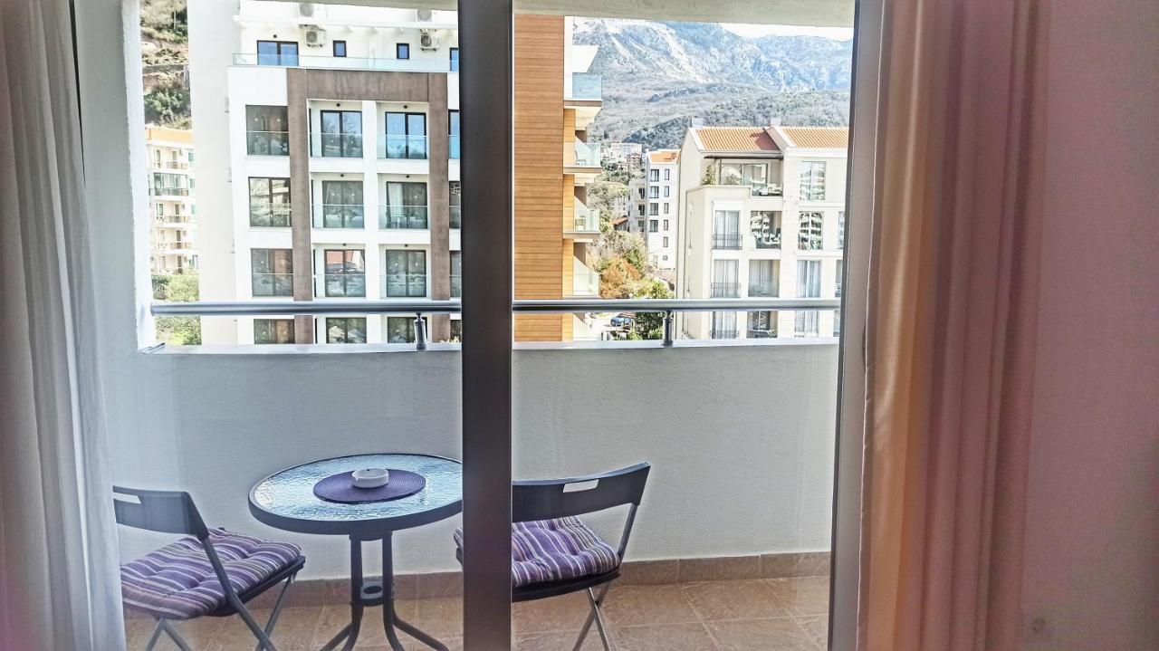 Apartments Mitende Budva Exterior foto