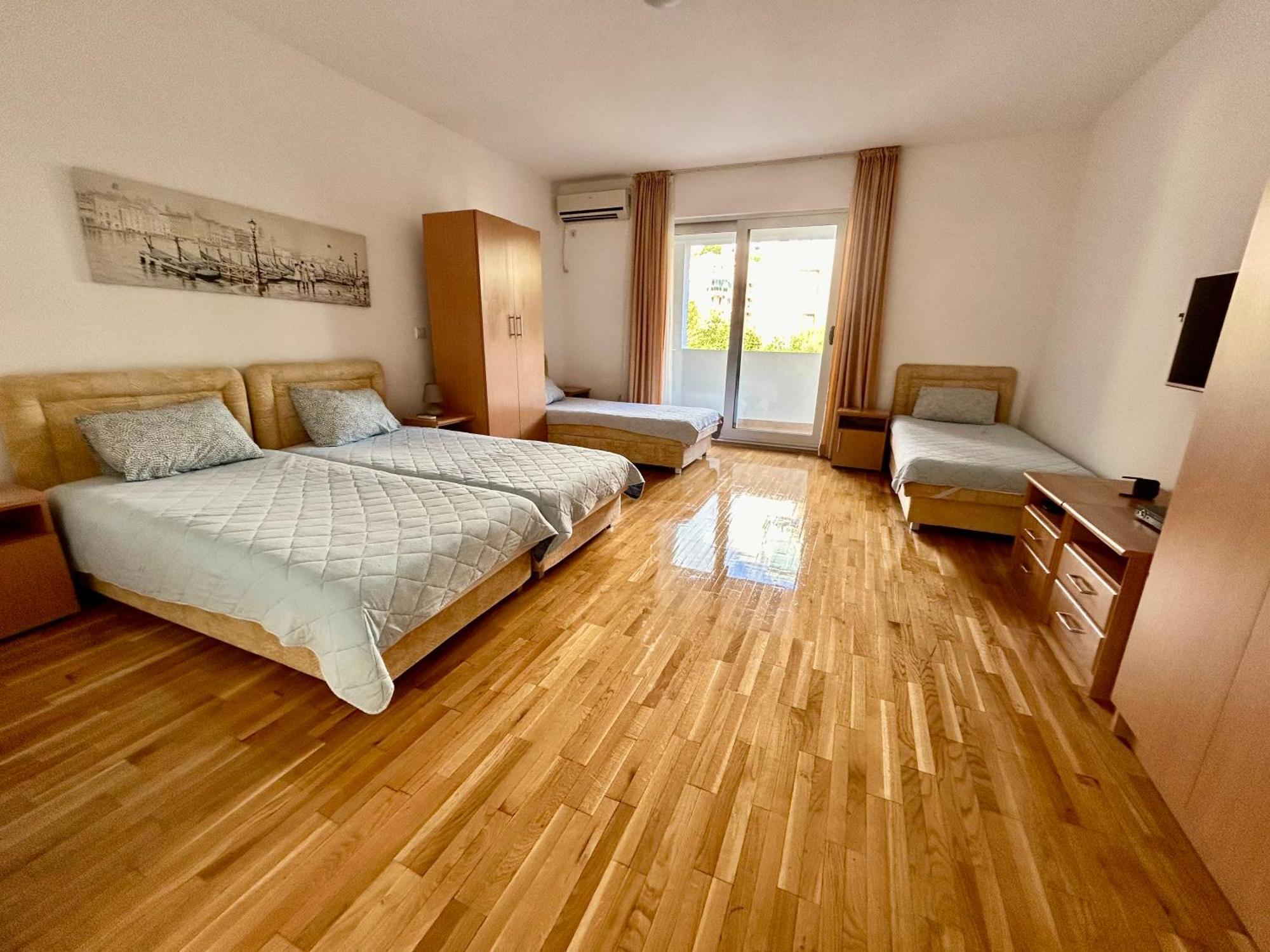 Apartments Mitende Budva Exterior foto